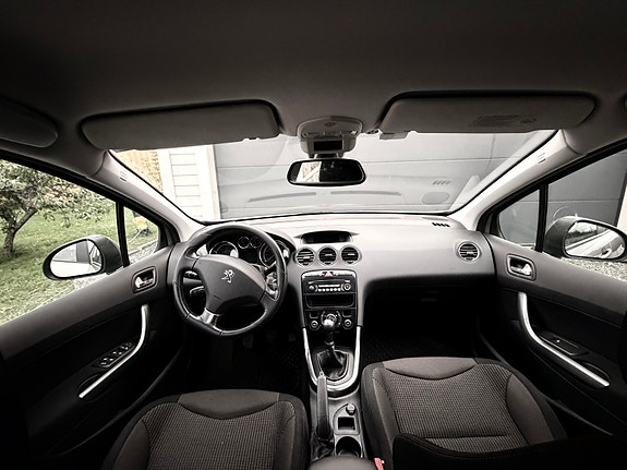 Peugeot 308 11 of 11