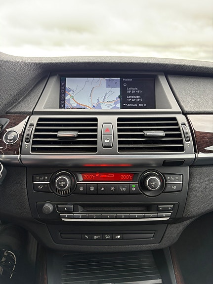BMW X5 24 of 30