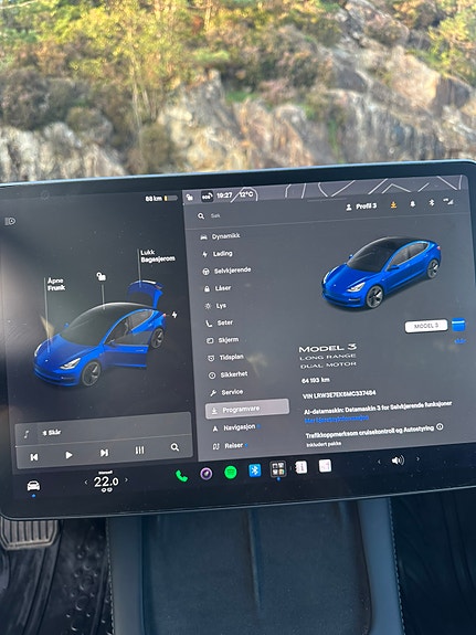 Tesla Model 3 9 of 9