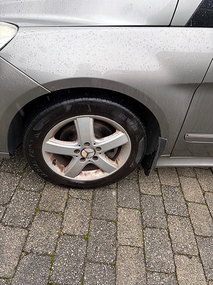 Mercedes-Benz B180 d 9 of 17