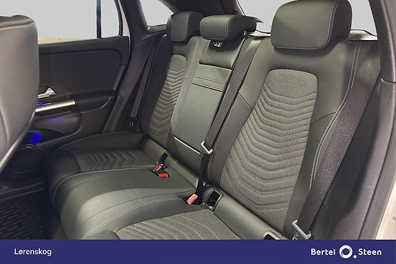 Mercedes-Benz EQA250 13 of 29