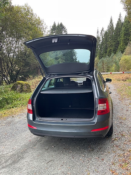 Skoda Octavia 10 of 30