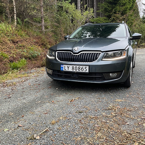 Skoda Octavia 5 of 30