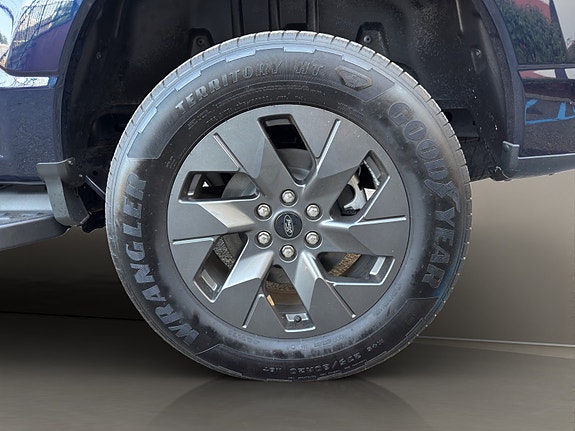 Ford F-150 21 of 24