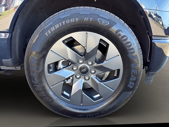 Ford F-150 23 of 24