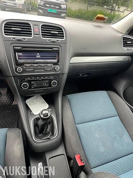 Volkswagen golf 12 of 23
