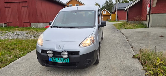 Peugeot Partner 13 of 13