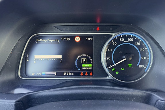 Nissan Leaf 20 of 25