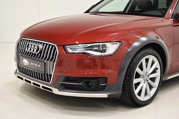 Audi A6 allroad 2 of 27