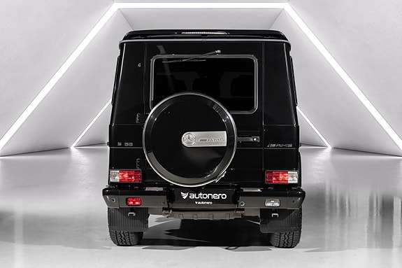 Mercedes-Benz G55 4 of 30