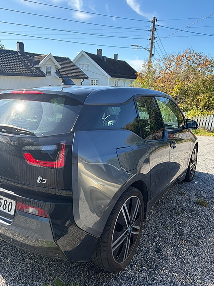 BMW i3 3 of 7