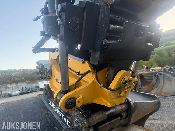 Cat 326F 25 of 28
