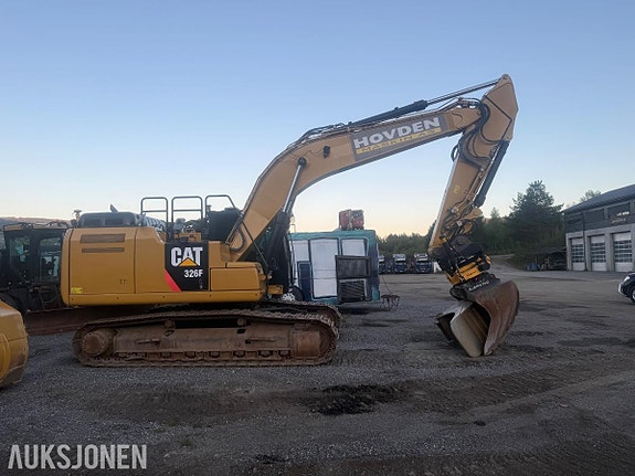 Cat 326F 3 of 28