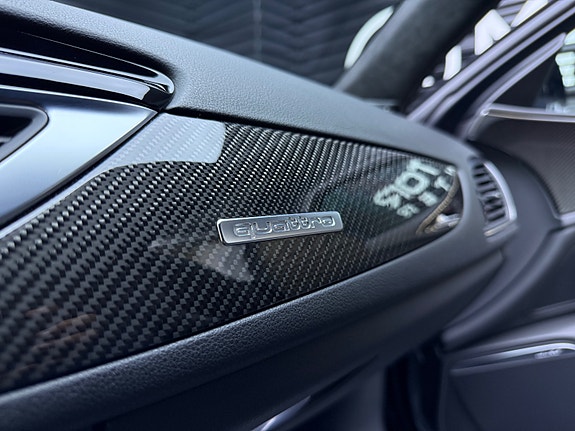 Audi RS6 24 of 30