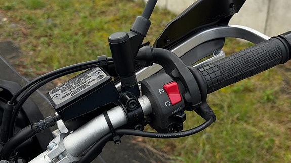 Yamaha Tenere 700 Toppboks / Ekstralys / Varmehåndtak / Nye dekk 9 of 17