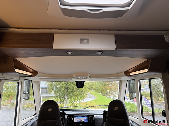 Hymer B 790 ML-HYDRAULISKE STØTTEBEN-AC I BODEL-STOR BATTERIPAKKE-INVERTER-HENGERFESTE++ 18 of 30
