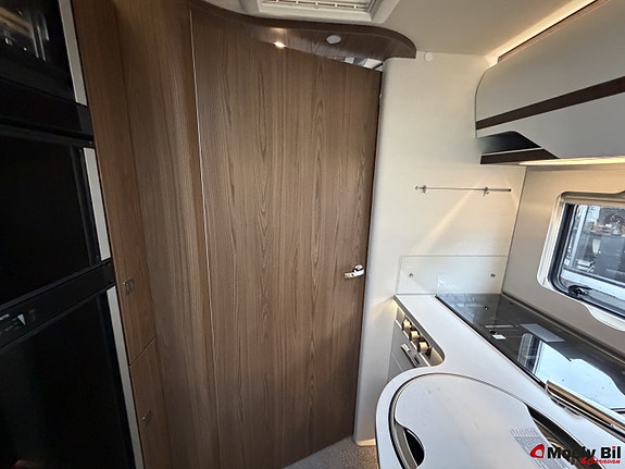 Hymer B 790 ML-HYDRAULISKE STØTTEBEN-AC I BODEL-STOR BATTERIPAKKE-INVERTER-HENGERFESTE++ 29 of 30