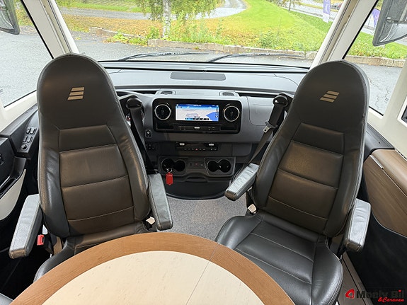Hymer B 790 ML-HYDRAULISKE STØTTEBEN-AC I BODEL-STOR BATTERIPAKKE-INVERTER-HENGERFESTE++ 17 of 30