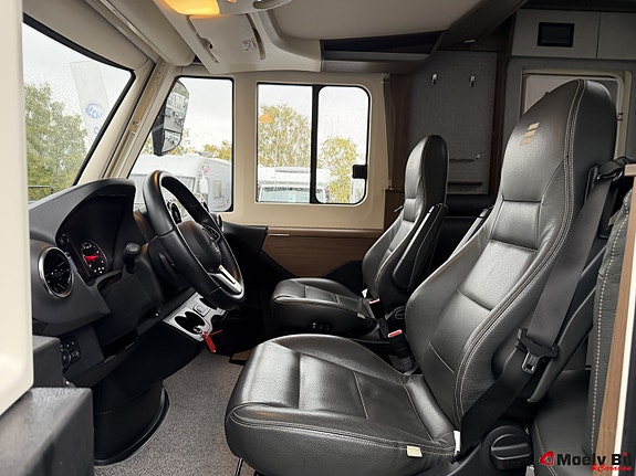 Hymer B 790 ML-HYDRAULISKE STØTTEBEN-AC I BODEL-STOR BATTERIPAKKE-INVERTER-HENGERFESTE++ 9 of 30