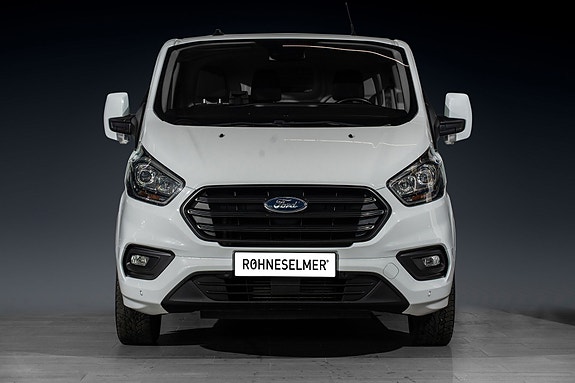 Ford Transit Custom 8 of 25