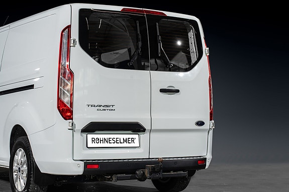 Ford Transit Custom 2 of 25