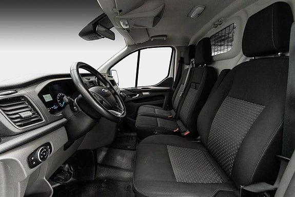 Ford Transit Custom 20 of 25