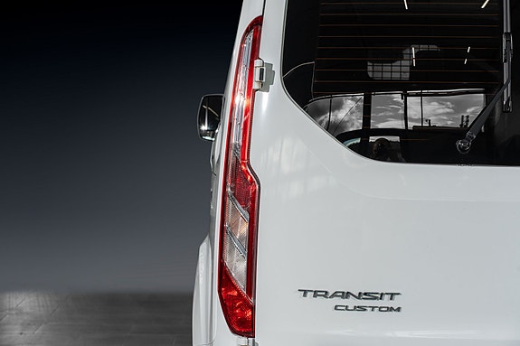 Ford Transit Custom 5 of 25