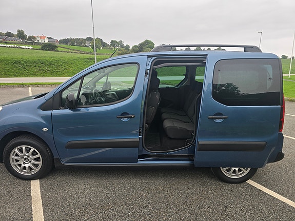 Citroen Berlingo 2 of 30