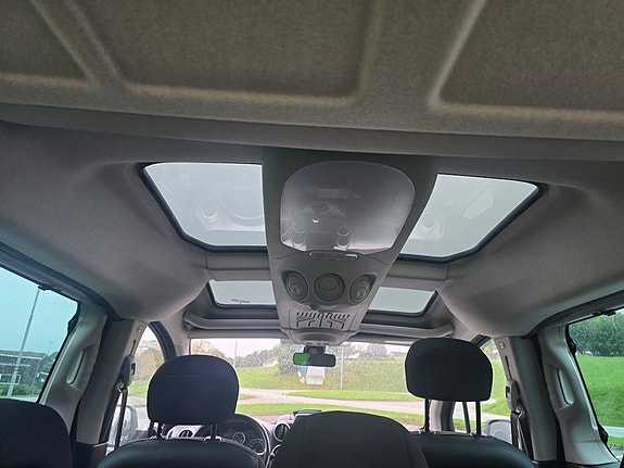 Citroen Berlingo 24 of 30
