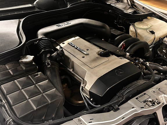 Mercedes-Benz C36 4 of 11