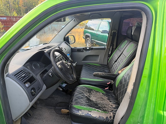 Volkswagen Transporter 4 of 6