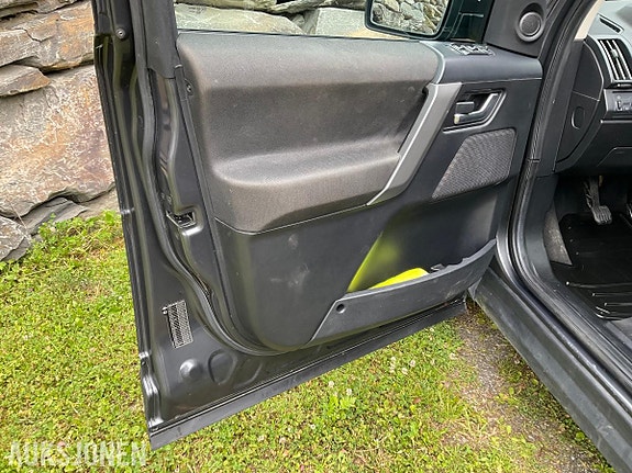 Land Rover Freelander 14 of 30