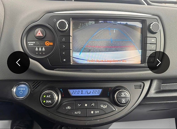Toyota Yaris 11 of 19