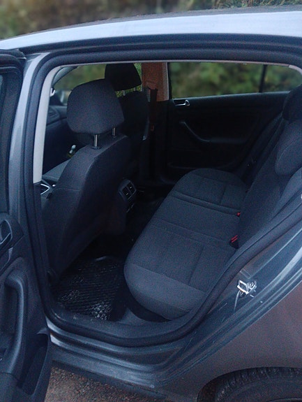 Volkswagen Golf V 9 of 9