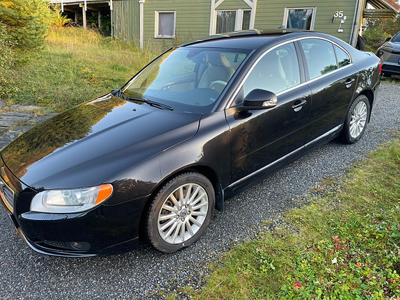 Volvo S80 3 of 25