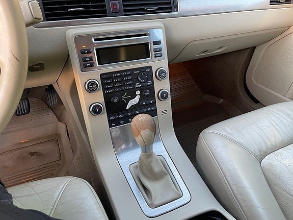 Volvo S80 10 of 25