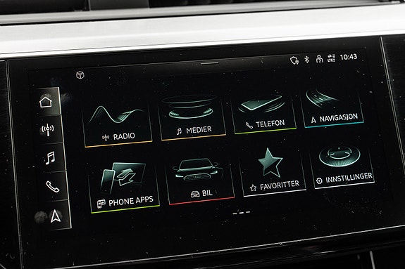 Audi e-tron 24 of 30