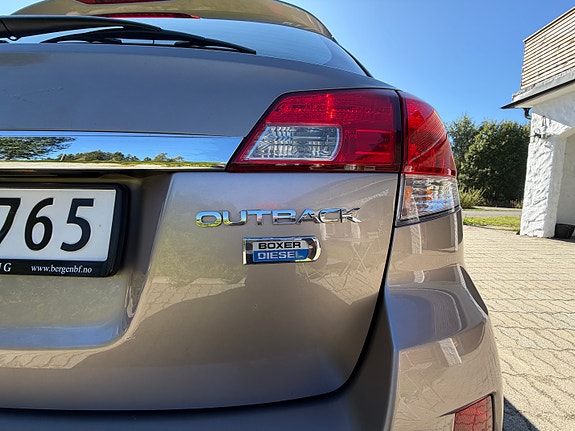 Subaru Outback 15 of 30