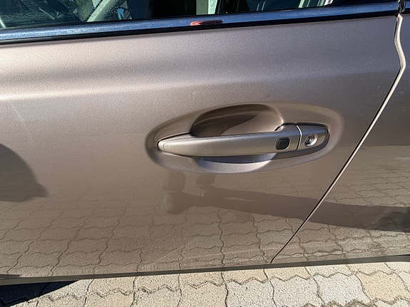 Subaru Outback 14 of 30