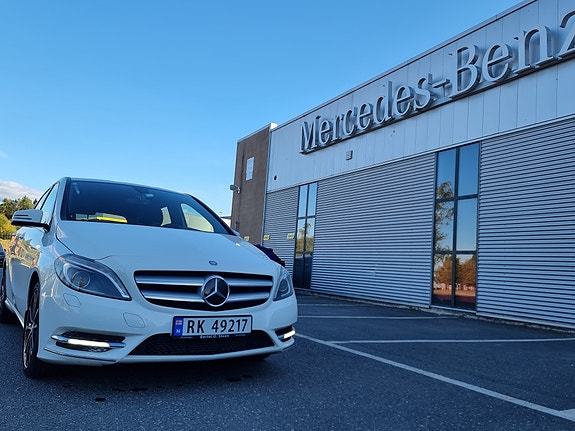 Mercedes-Benz B180 d 11 of 25