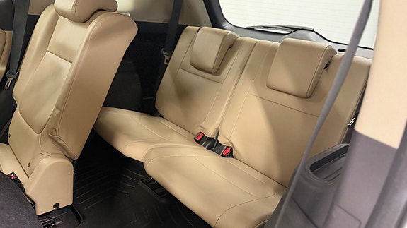 Mitsubishi Outlander 18 of 30