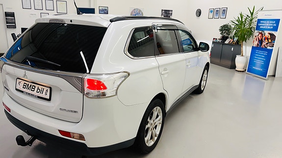 Mitsubishi Outlander 5 of 30