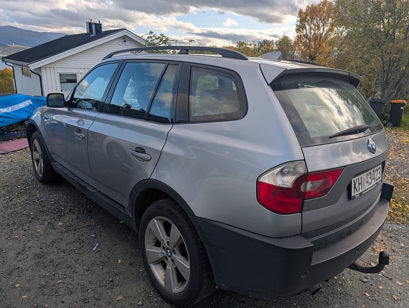BMW X3 2 of 5