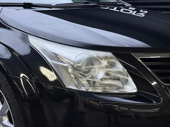 Toyota Avensis 4 of 30