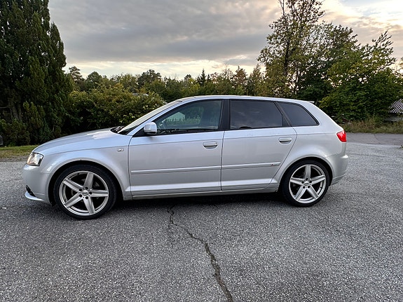 Audi A3 4 of 30