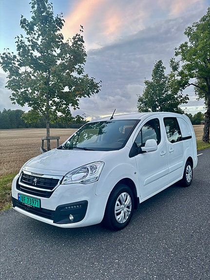 Peugeot Partner 4 of 22