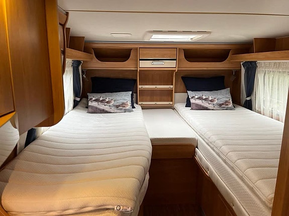 Dethleffs Globebus 16 of 30