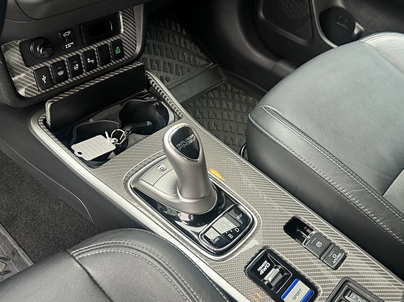 Mitsubishi Outlander 18 of 30