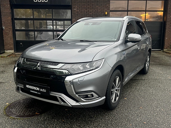 Mitsubishi Outlander 2 of 30