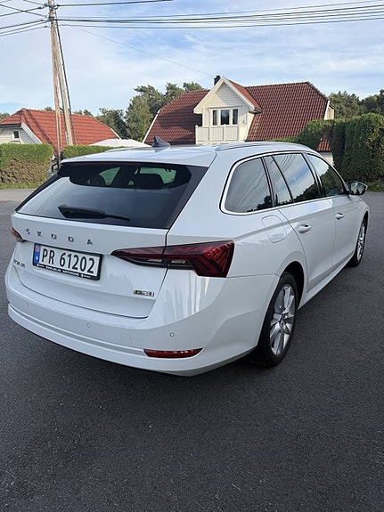 Skoda Octavia 4 of 13